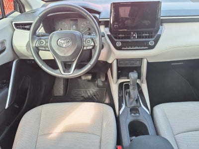 2025 Toyota Corolla Cross LE