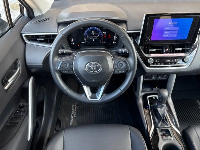 2025 Toyota Corolla Cross XLE