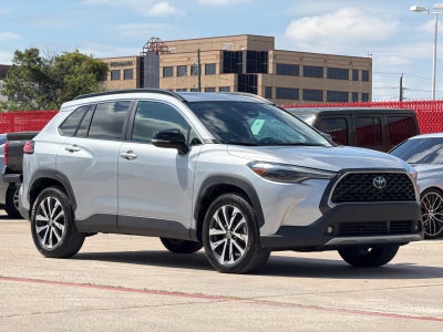 2025 Toyota Corolla Cross XLE