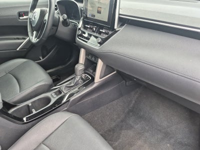 2025 Toyota Corolla Cross XLE