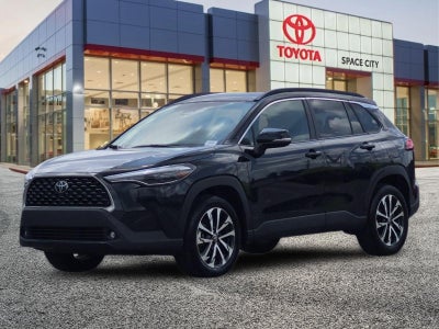 2025 Toyota Corolla Cross XLE