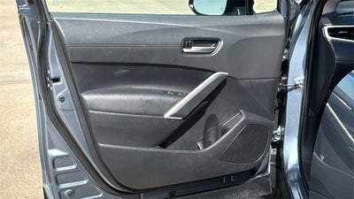 2025 Toyota Corolla Cross XLE