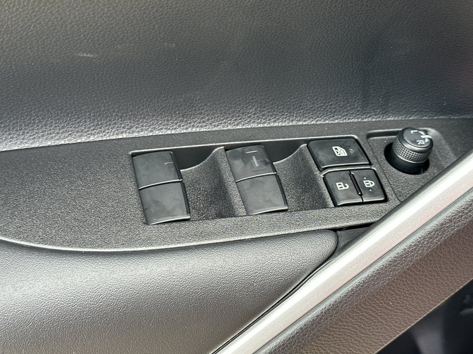 2026 Toyota Corolla Cross Hybrid Hybrid XSE