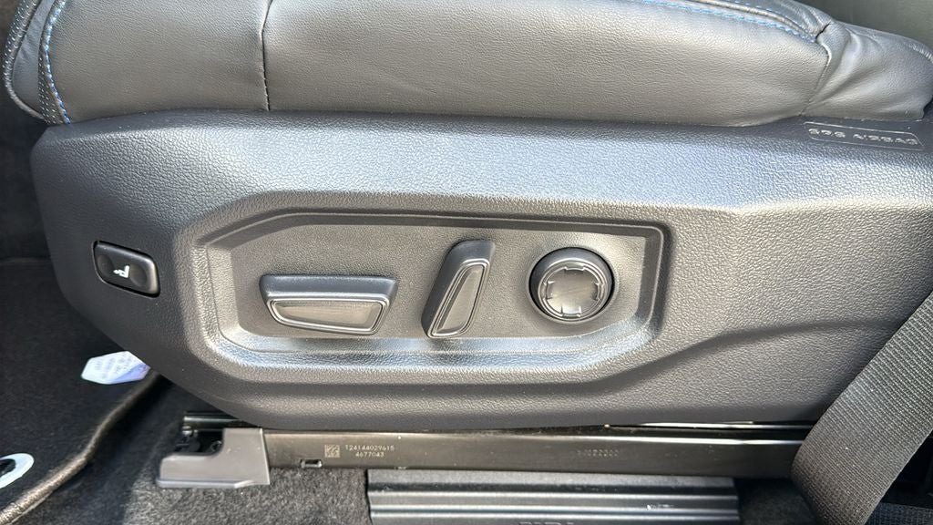 2024 Toyota SEQUOIA 4WD Platinum