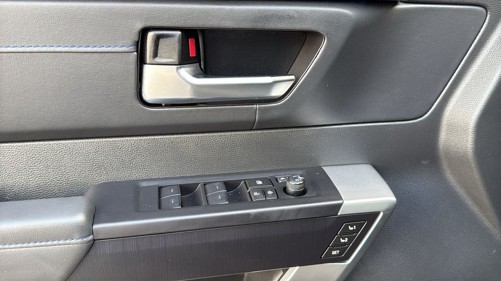 2024 Toyota SEQUOIA 4WD Platinum