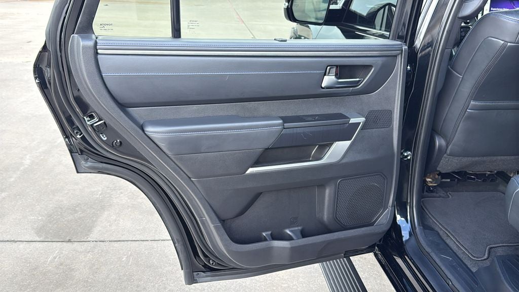 2024 Toyota SEQUOIA 4WD Platinum
