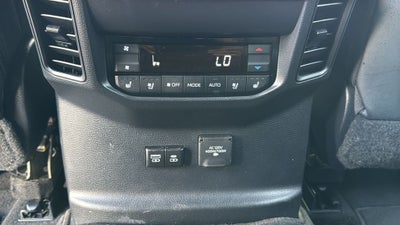 2024 Toyota SEQUOIA 4WD Platinum
