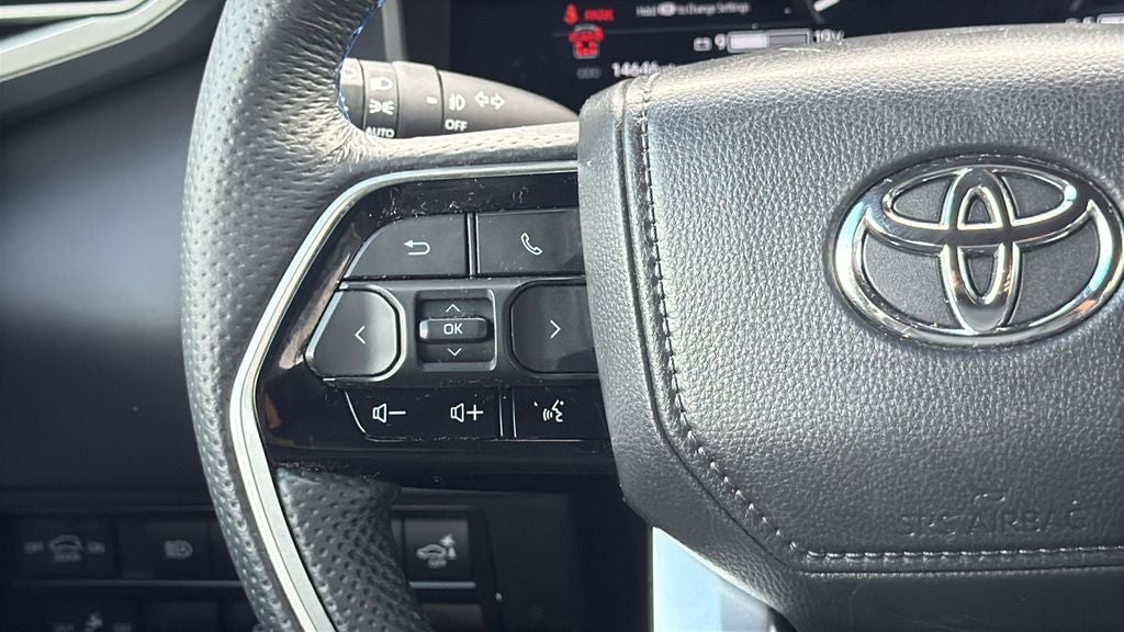 2024 Toyota SEQUOIA 4WD Platinum