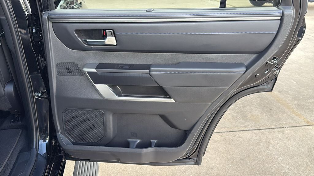 2024 Toyota SEQUOIA 4WD Platinum