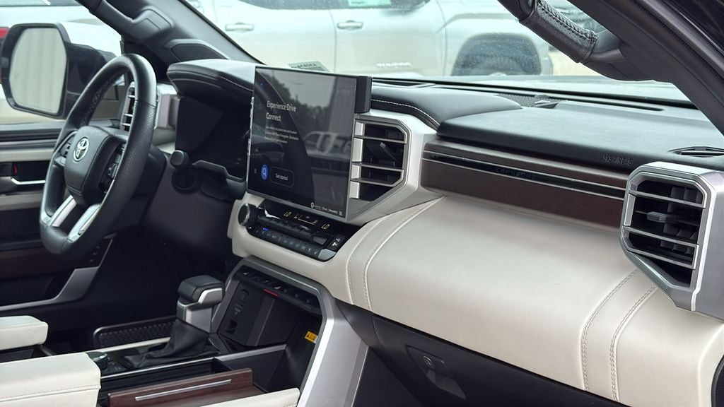 2024 Toyota SEQUOIA 4WD Capstone