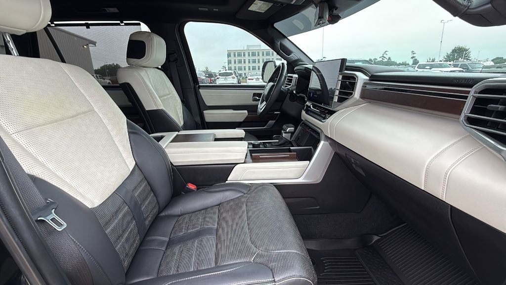 2024 Toyota SEQUOIA 4WD Capstone