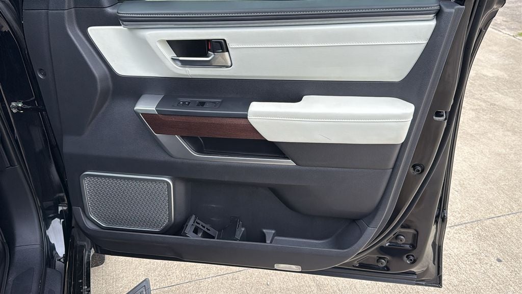 2024 Toyota SEQUOIA 4WD Capstone