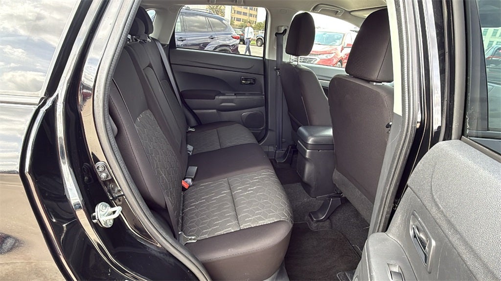 2024 Mitsubishi Outlander Sport 2.0 ES