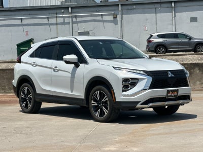 2023 Mitsubishi Eclipse Cross SE