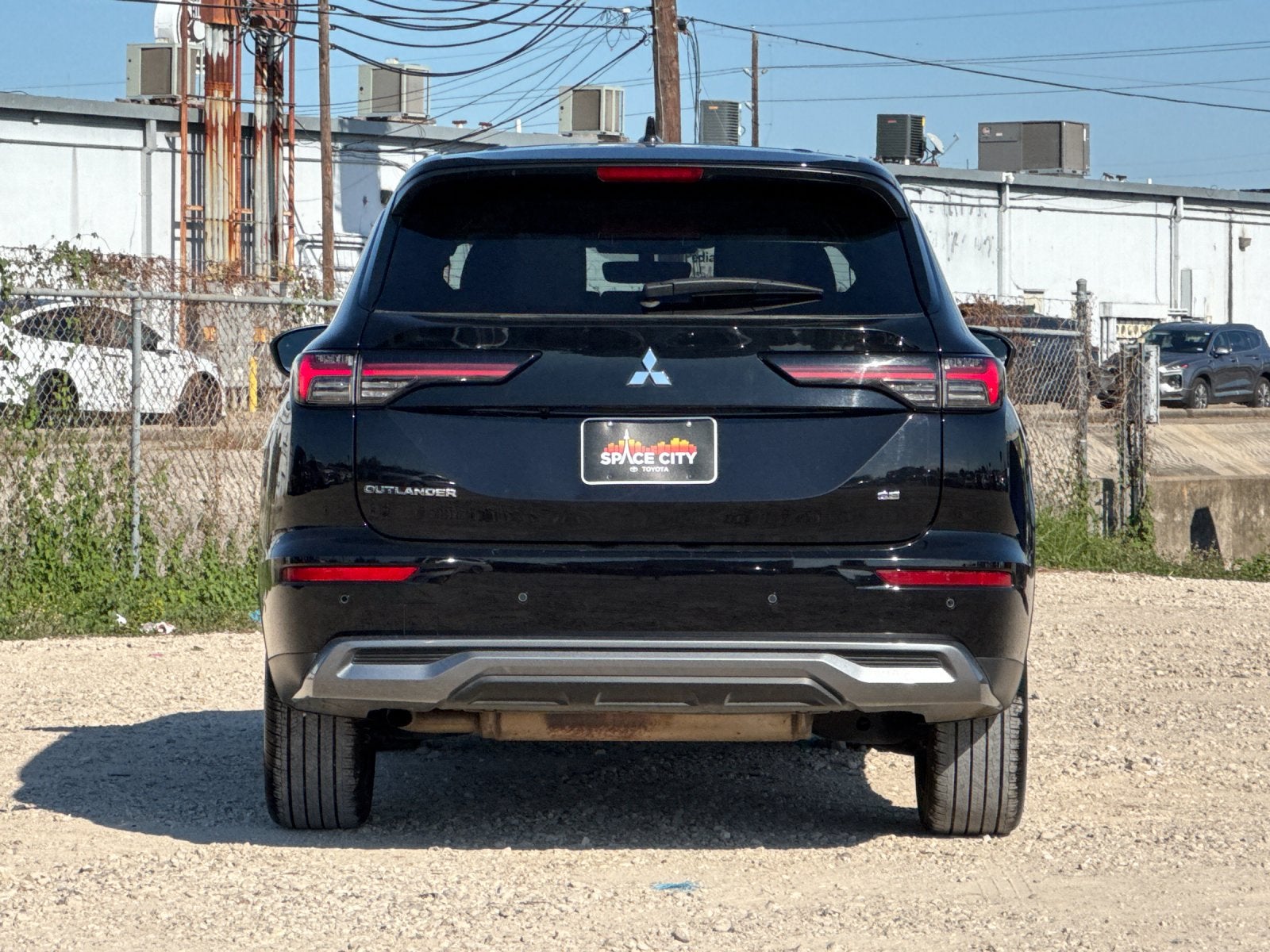 2025 Mitsubishi Outlander SE