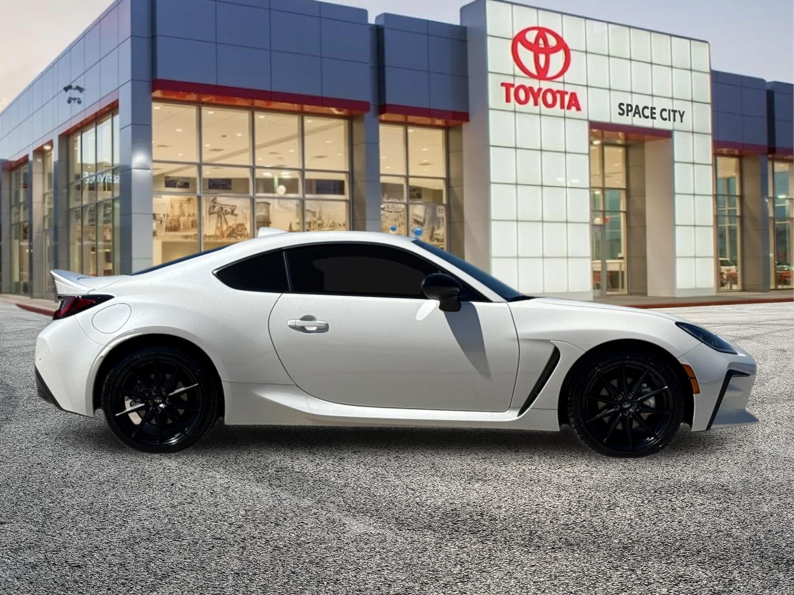 2027 Toyota GR86 Premium