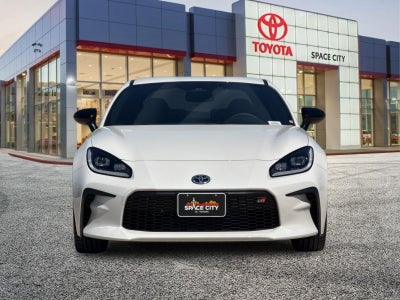 2027 Toyota GR86 Premium