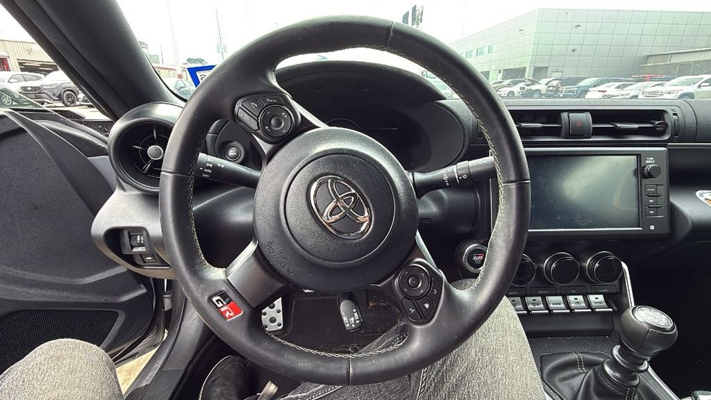 2024 Toyota GR86 Premium