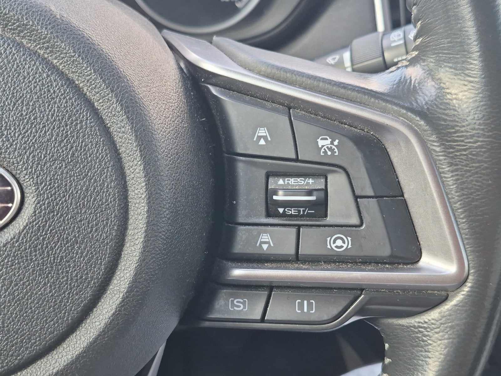 2020 Subaru Forester Premium Premium
