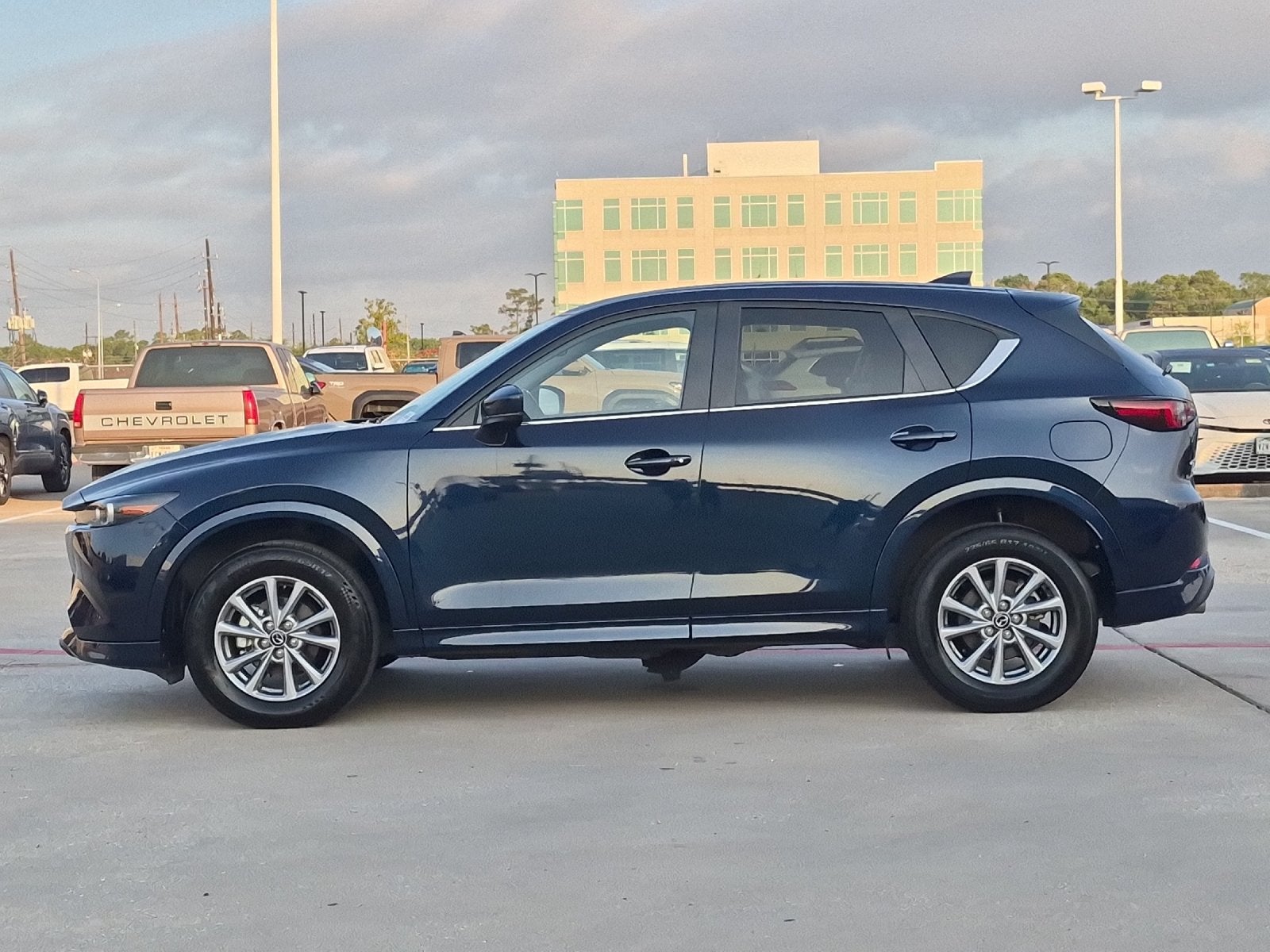 2025 Mazda Mazda CX-5 2.5 S Preferred Package