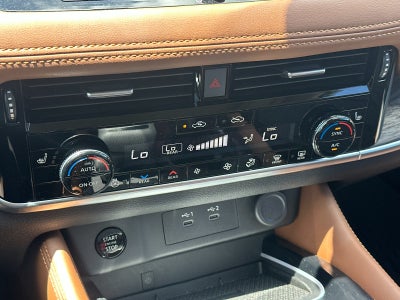 2024 Nissan Rogue Platinum
