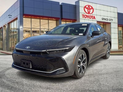 2024 Toyota CROWN Limited