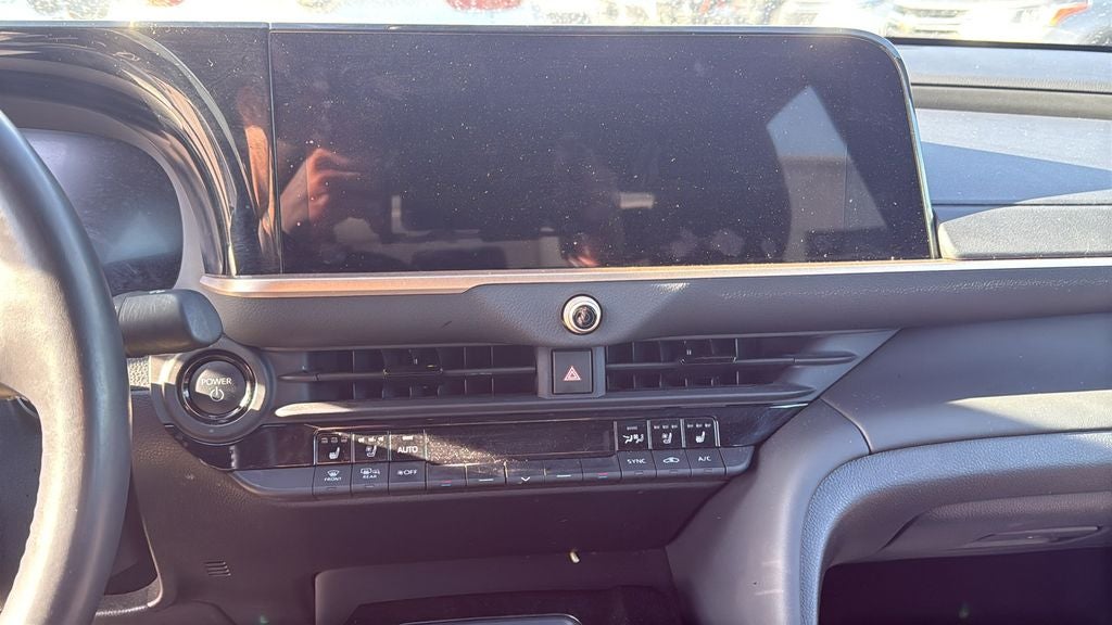 2024 Toyota CROWN Limited