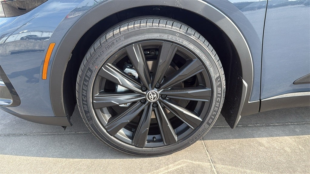 2026 Toyota Toyota Crown Nightshade