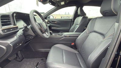 2026 Toyota Toyota Crown XLE