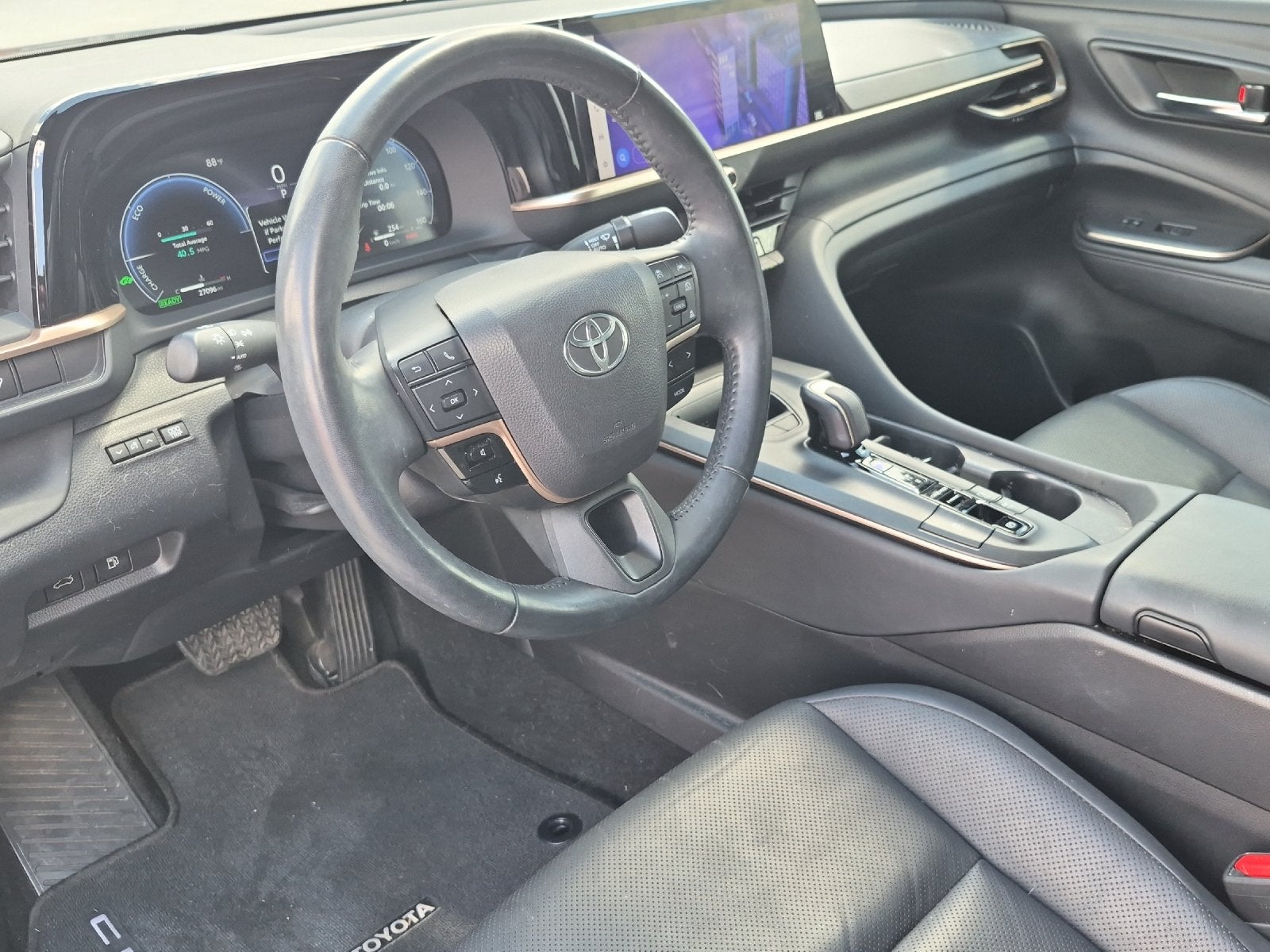 2023 Toyota Toyota Crown Limited
