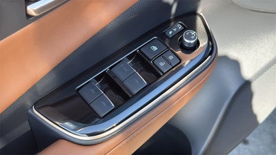 2026 Toyota Toyota Crown Signia Limited