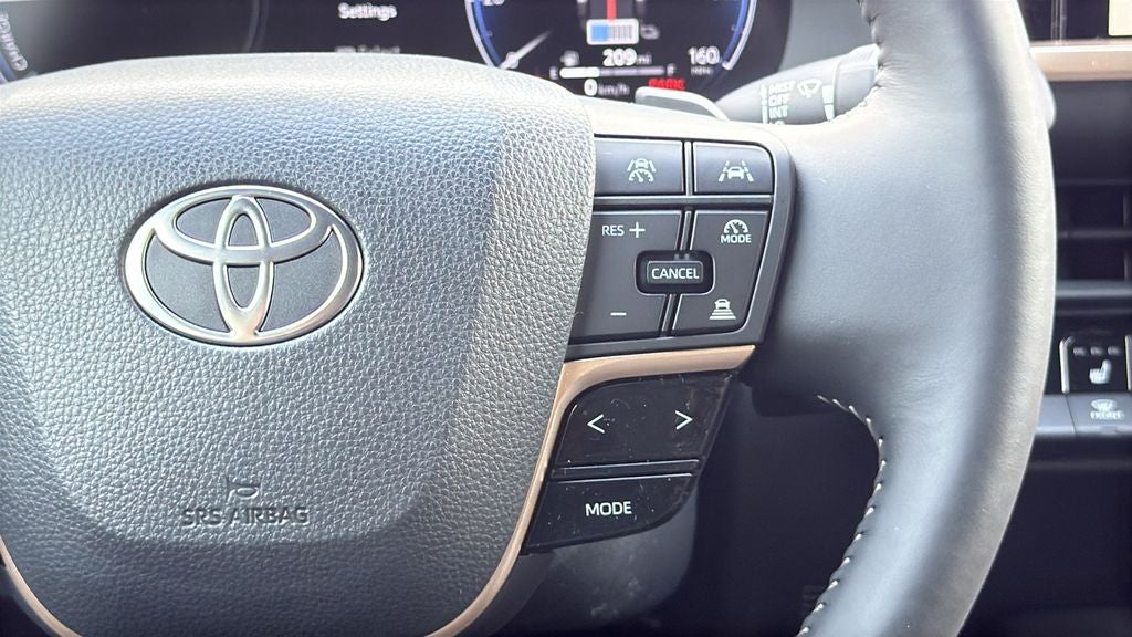 2026 Toyota Crown Signia XLE