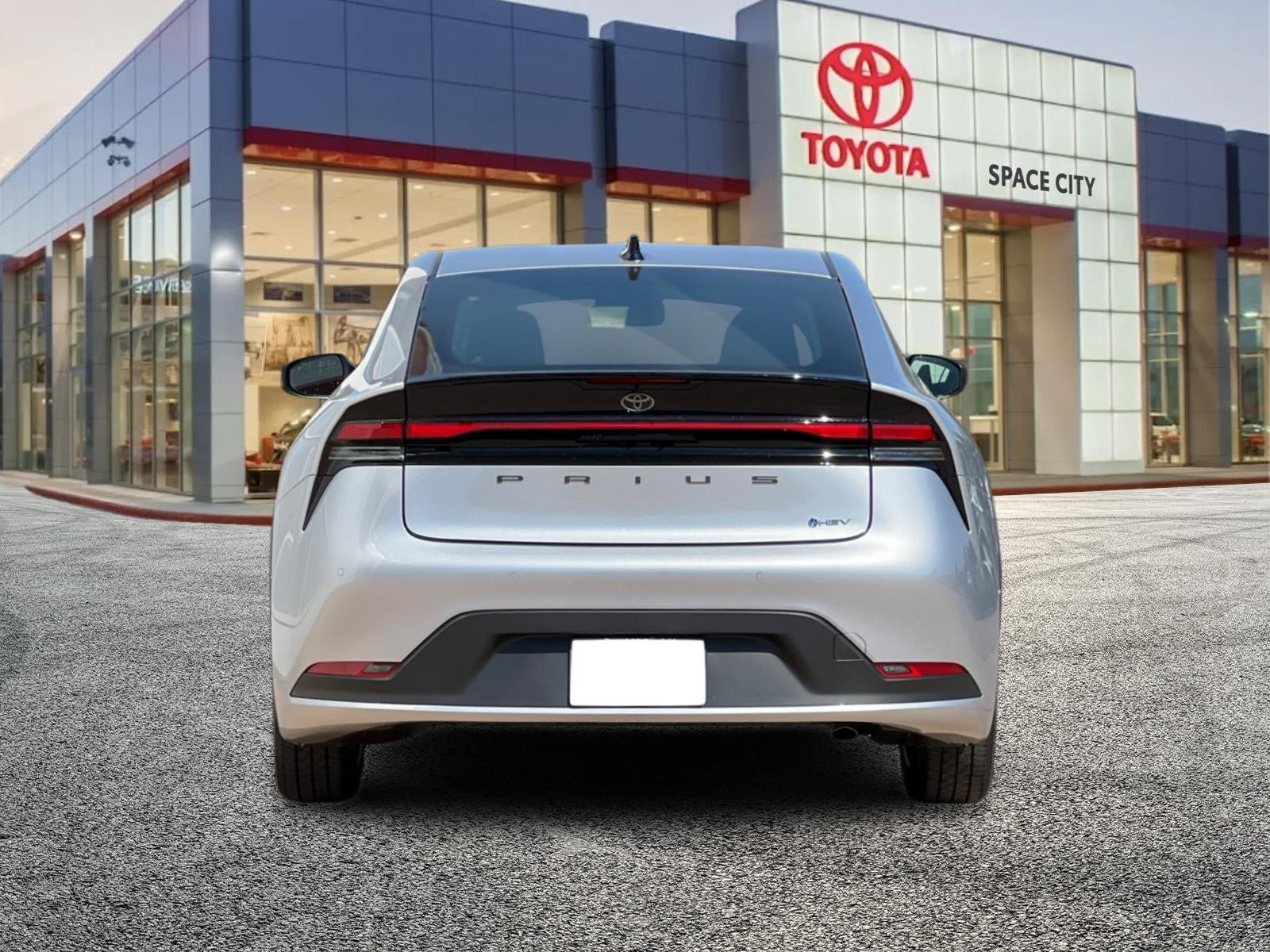 2026 Toyota Prius LE