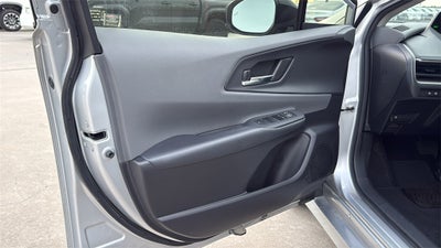 2023 Toyota PRIUS XLE