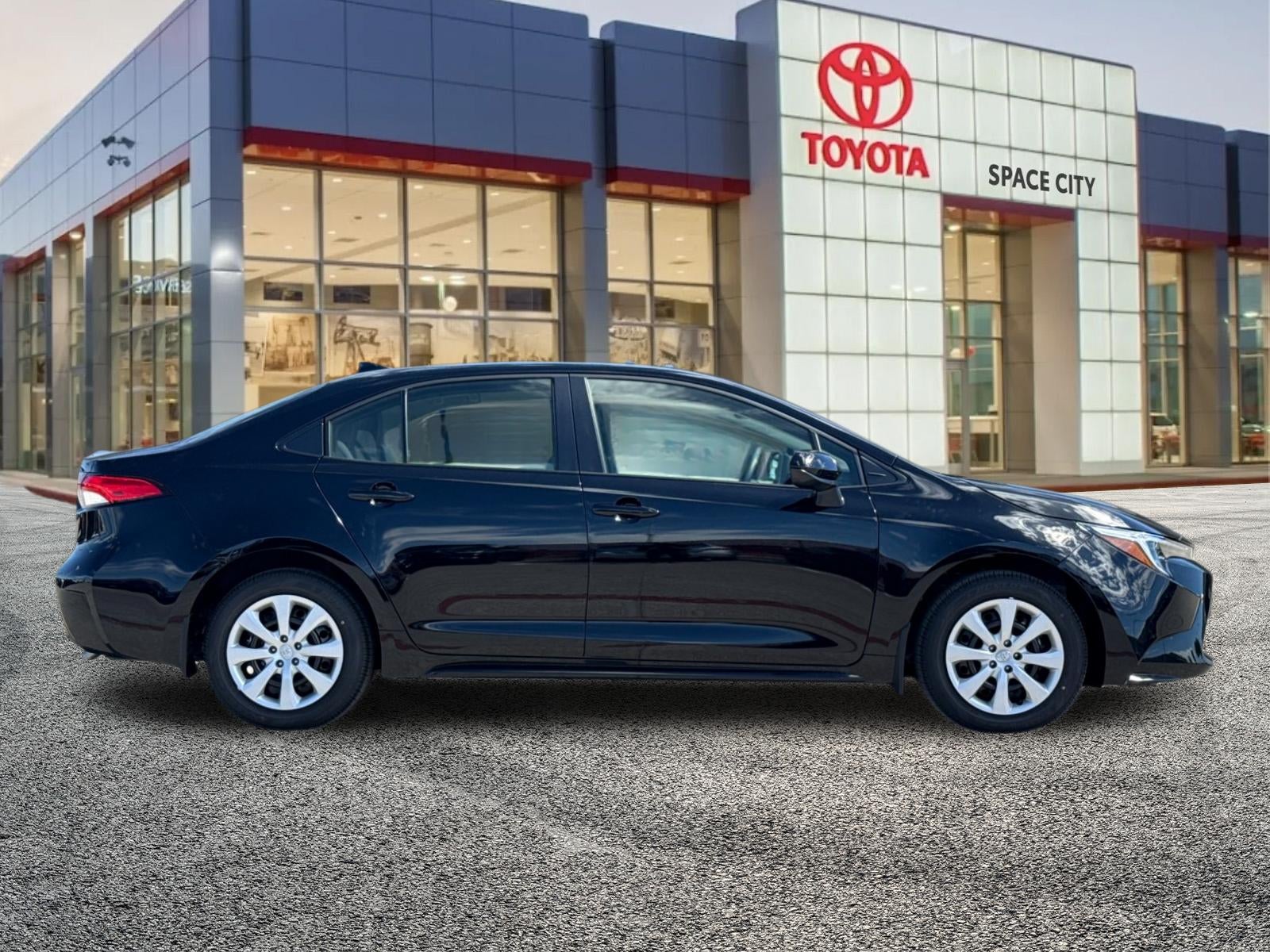 2027 Toyota Corolla Hybrid Hybrid LE