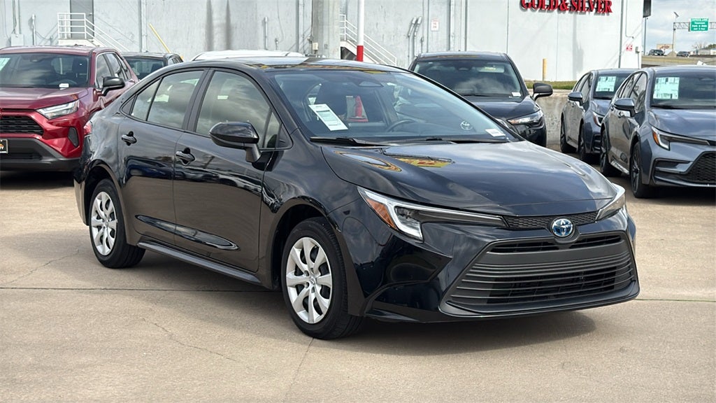 2025 Toyota COROLLA HYBRID LE