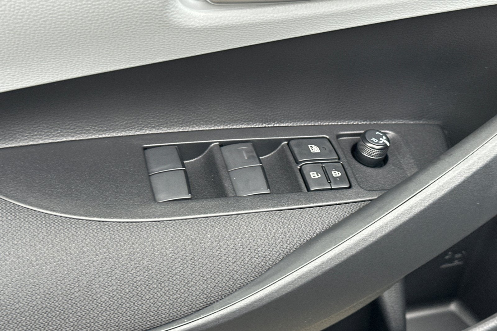 2027 Toyota Corolla Hybrid Hybrid SE