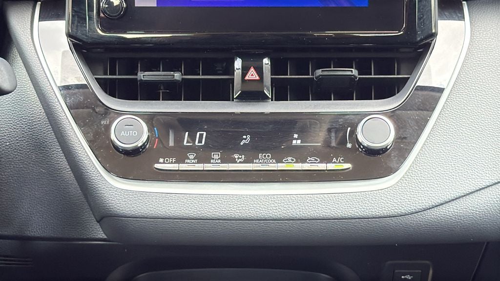 2025 Toyota COROLLA HYBRID LE