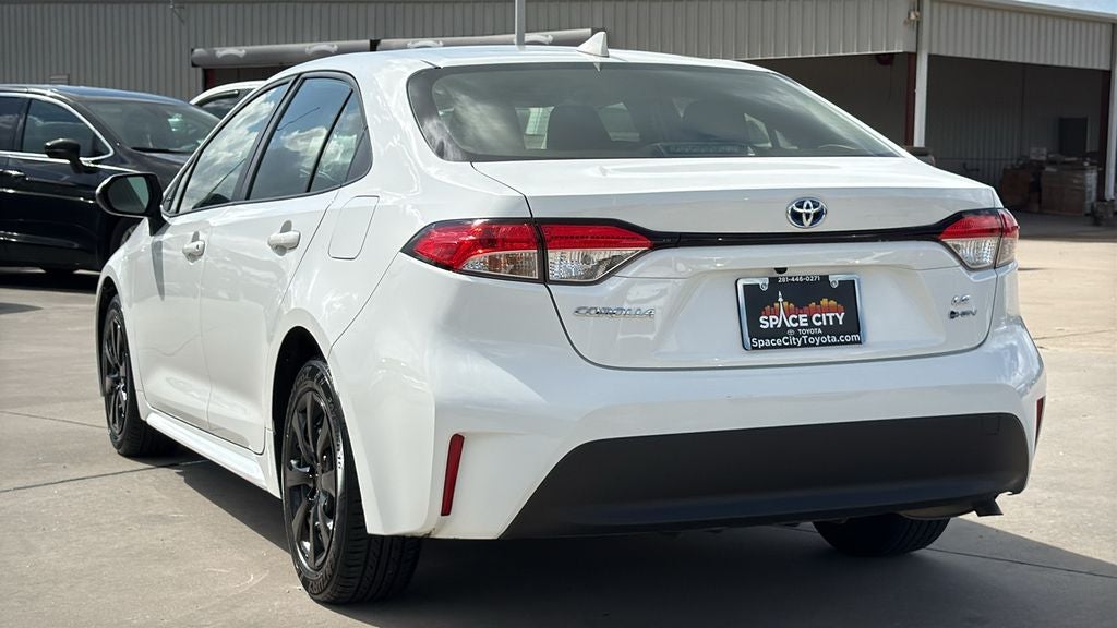 2025 Toyota COROLLA HYBRID LE