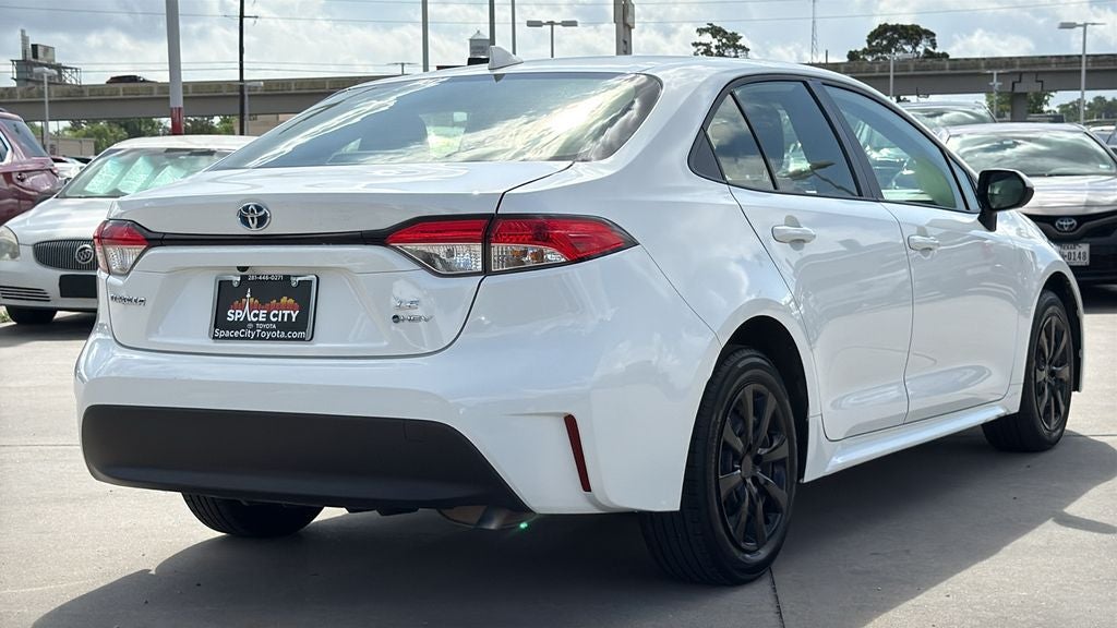 2025 Toyota COROLLA HYBRID LE