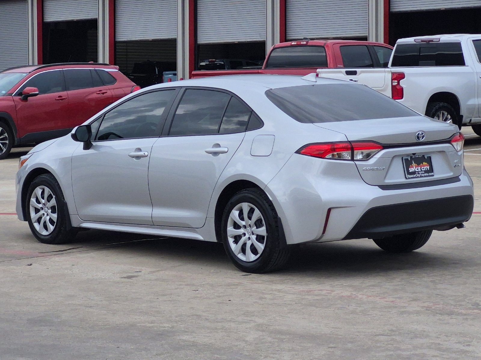 2025 Toyota Corolla Hybrid LE