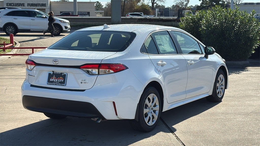 2026 Toyota Corolla Hybrid LE