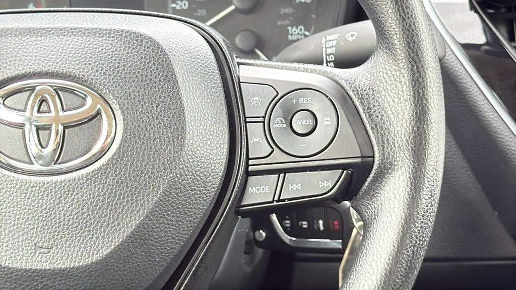 2025 Toyota COROLLA HYBRID LE
