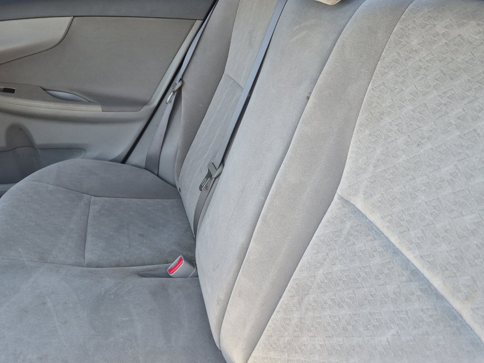 2009 Toyota COROLLA LE