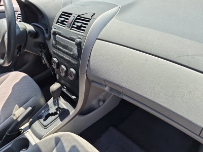 2009 Toyota COROLLA LE