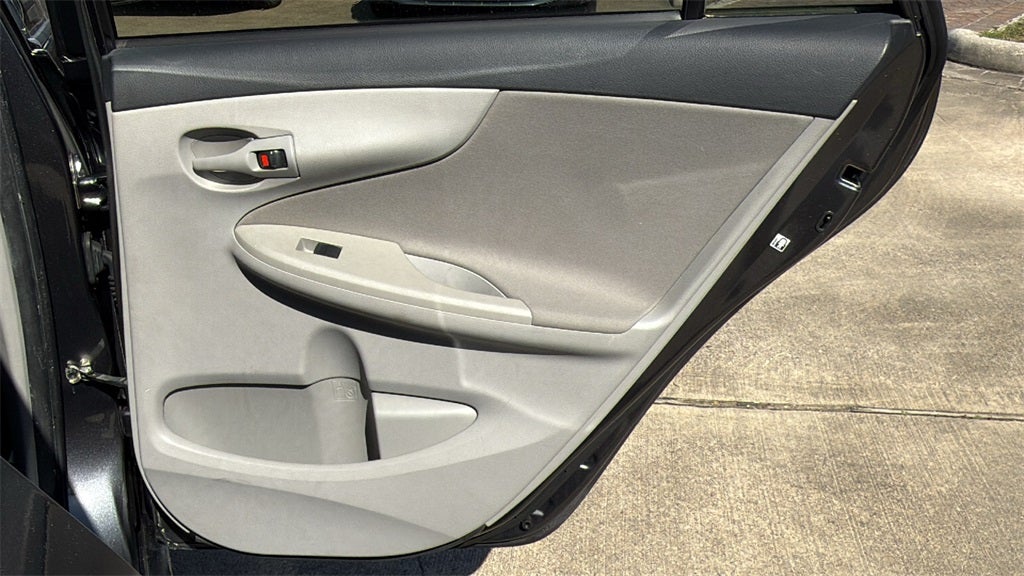 2012 Toyota COROLLA L