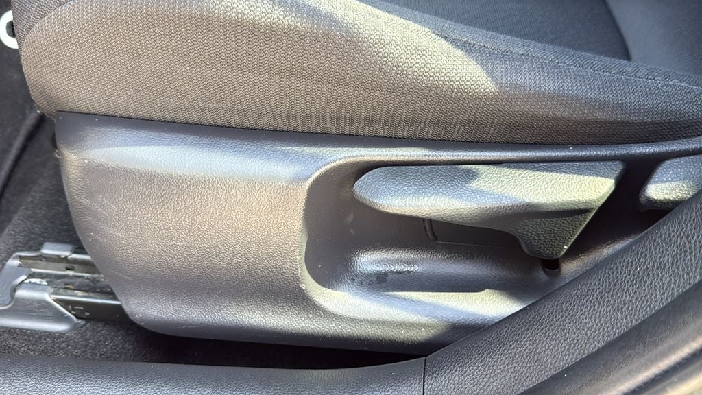 2020 Toyota Corolla Hybrid LE