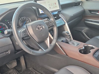 2023 Toyota Venza XLE
