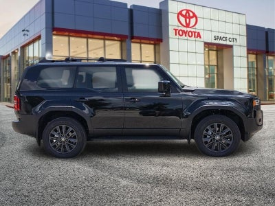 2027 Toyota Land Cruiser Base