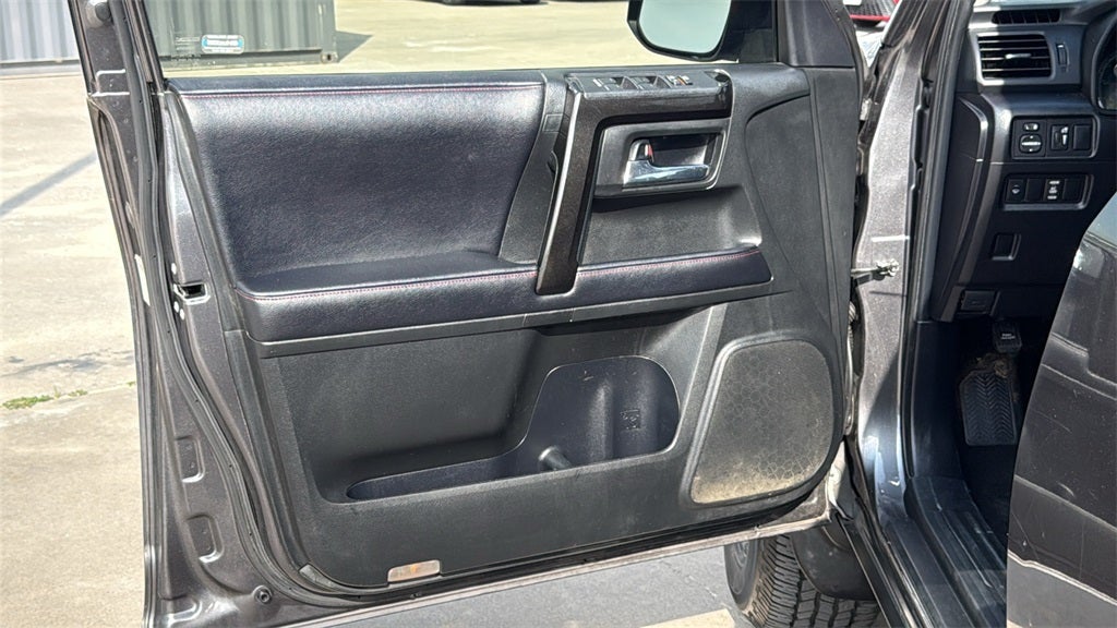 2019 Toyota 4RUNNER TRD Off-Road Premium